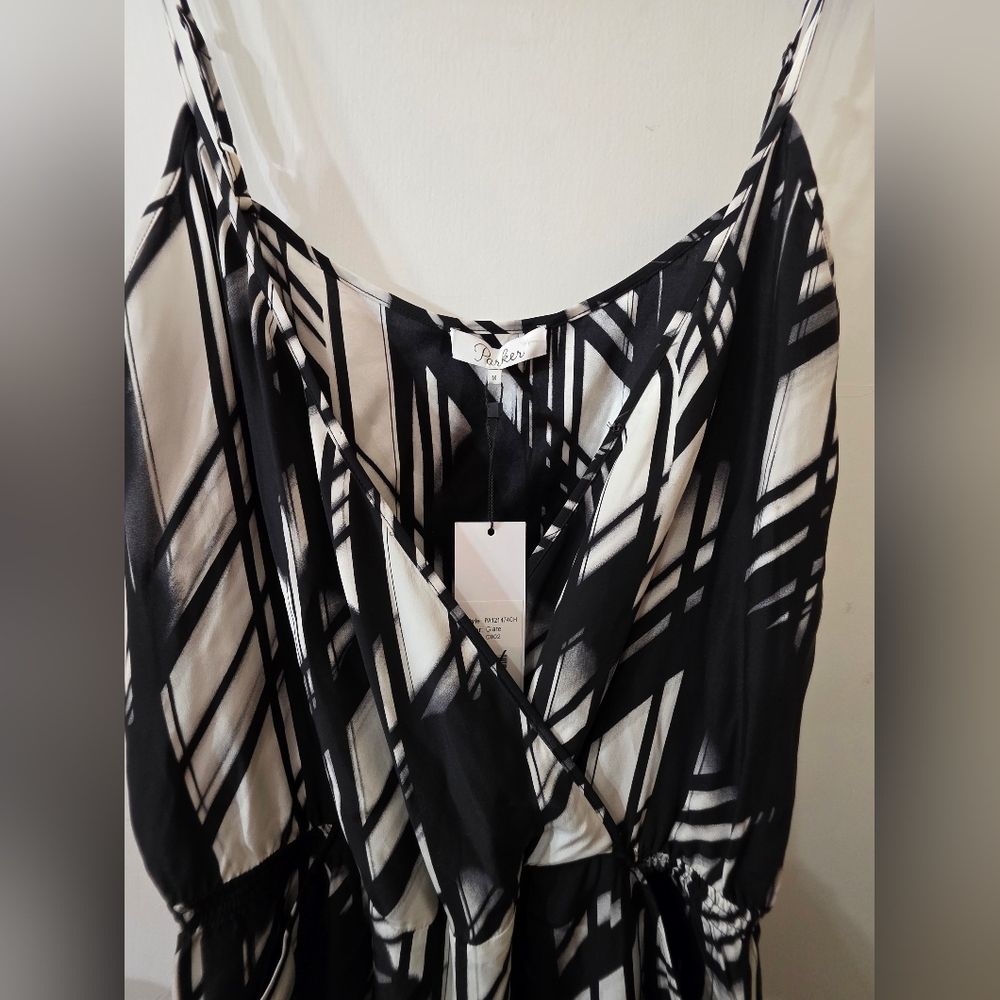 NWT Parker Jumpsuit with a black and white abstract pattern Size MEDIUM - Picture 4 of 13